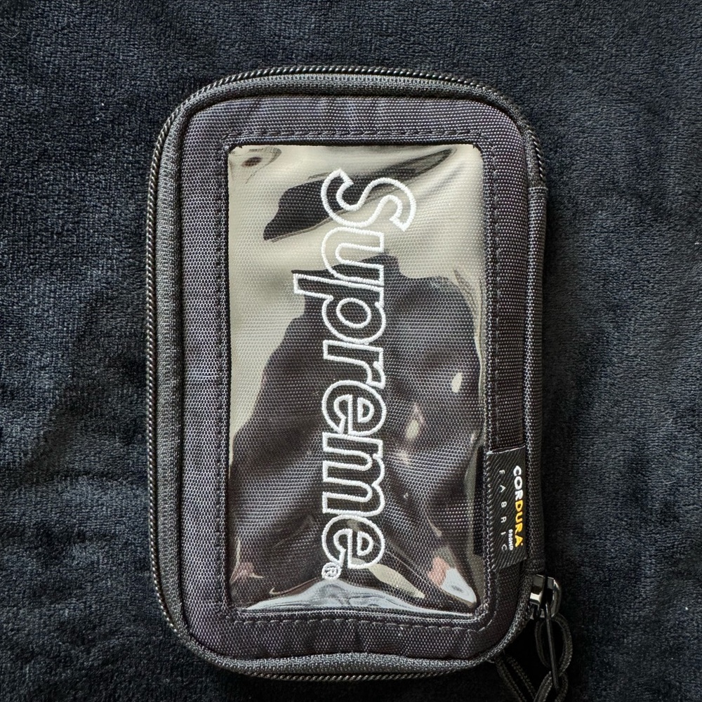 Supreme Small Zip Pouch